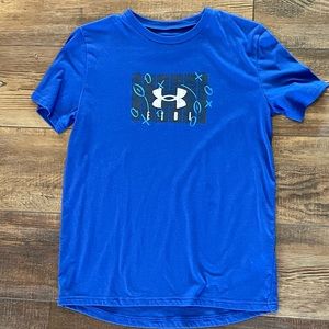 Under Armour boys short sleeve